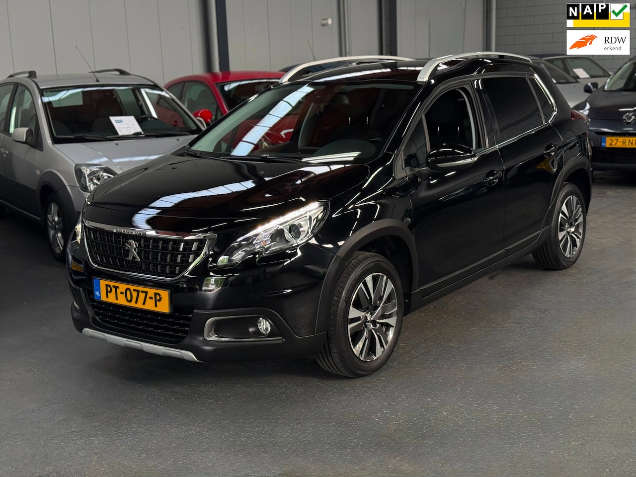 Peugeot 2008 - 1.2 PureTech Allure Nieuwe APK NAP PDC Navi Trekhaak - AutoWereld.nl