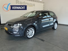 Volkswagen Polo - V 1.2 I 90 pk Highline winterpakket 3 drs