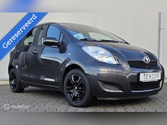 Toyota Yaris - 1.3 VVTi Dynamic