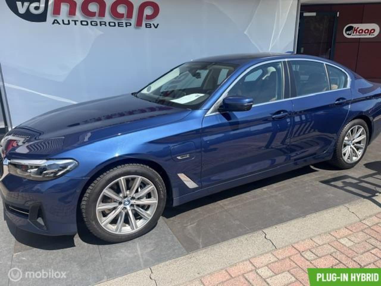 BMW 5-serie - 545e xDrive High Executive 545e xDrive High Executive - AutoWereld.nl