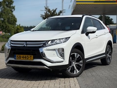 Mitsubishi Eclipse Cross - 1.5 DI-T FIRST ED.CARPLAY 360 CAMERA HUD TREKHAAK