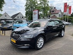 Skoda Superb Combi - 1.4 TSI ACT STYL BNS / AIRCO-ECC / CAMERA / KEYLESS / PDC / LMV