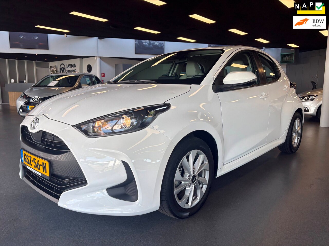 Toyota Yaris - 1.5 Hybrid 115 Comfort - AutoWereld.nl