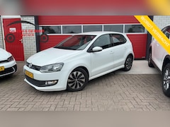 Volkswagen Polo - 1.0 BlueMotion Edition TREKHAAK / CARPLAY / AIRCO / BLUETOOTH / CRUISE / ELEK RAMEN / NL-A