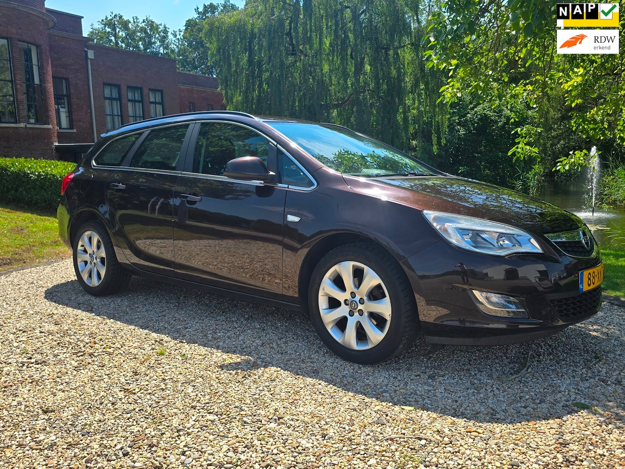 Opel Astra Sports Tourer - 1.4 Turbo Business 1.4 Turbo Business + - AutoWereld.nl