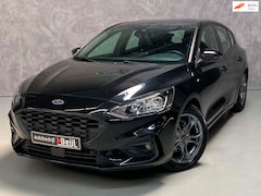 Ford Focus - 1.0 EcoBoost ST Line Business /Led /Trekhaak /Winterpakket