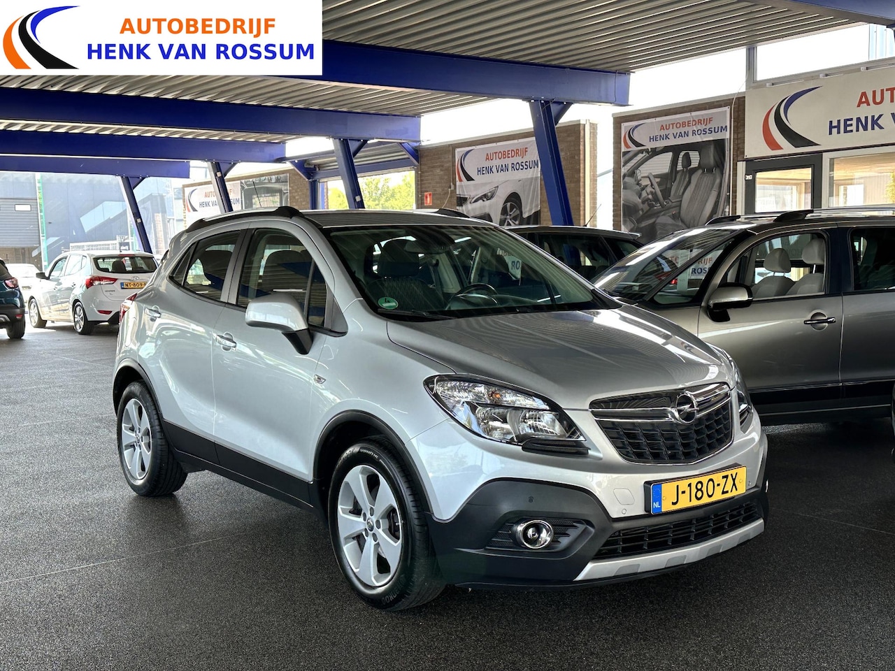 Opel Mokka - 1.4 T Cosmo Trekhaak | Clima | Navi | Camera. - AutoWereld.nl