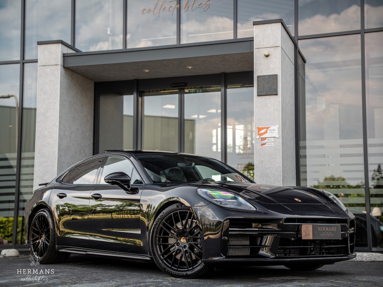 Porsche Panamera - 2.9 4 E-Hybrid / Sport-Design / Passenger Display / Pano / FULL - AutoWereld.nl