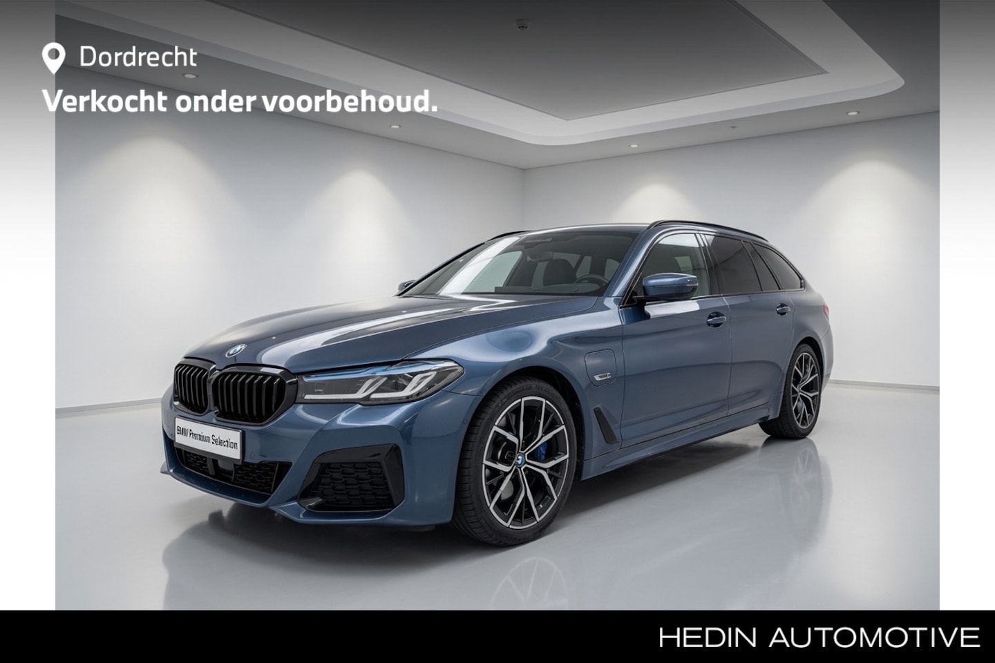 BMW 5-serie Touring - 530e M-Sport Pro | M-Stoelen | Panorama | Harman Kardon | Trekhaak | Laserlight | Head-Up - AutoWereld.nl