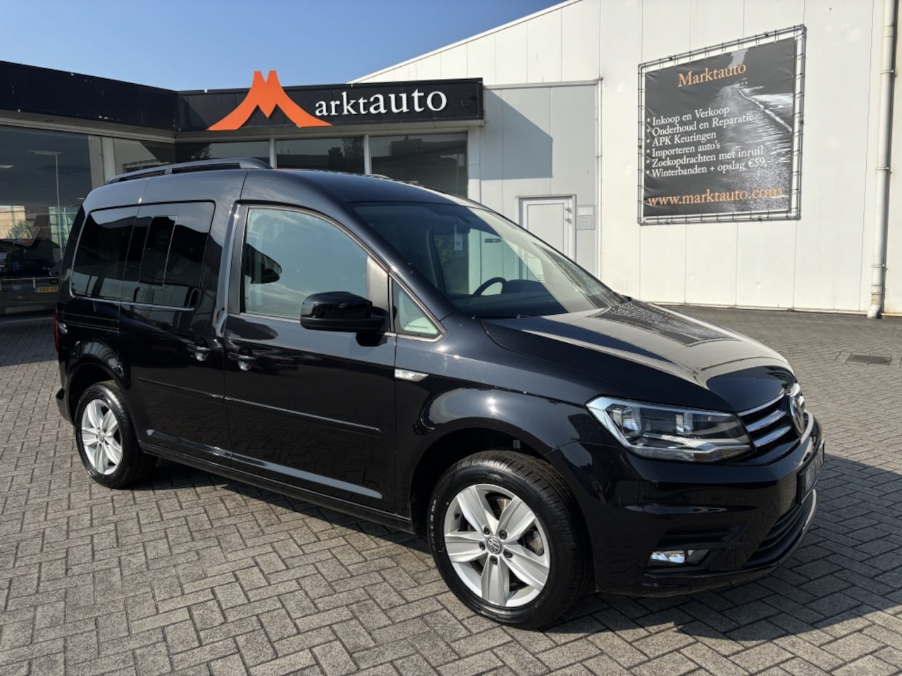 Volkswagen Caddy - 1.4 TSI Comfortline Cruise Climate Navi Bluetooth Parkeersensore - AutoWereld.nl