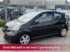 Toyota Aygo - 1.0-12V Access Airco l Centraal vergrendeling l LMV l Elek pakket l NIEUWE APK