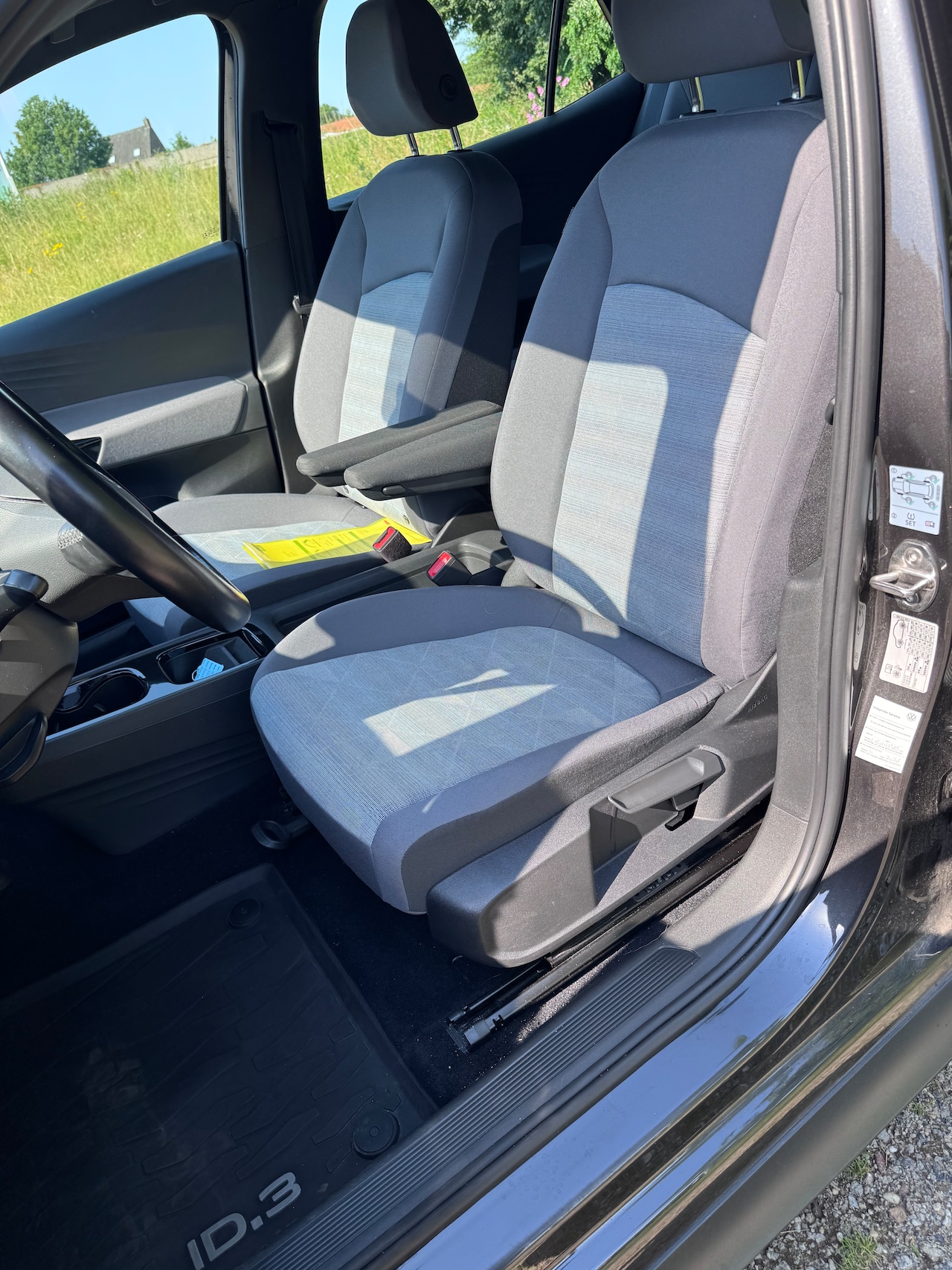 Volkswagen ID.3 - First Een van de weinige met orginele trekhaak