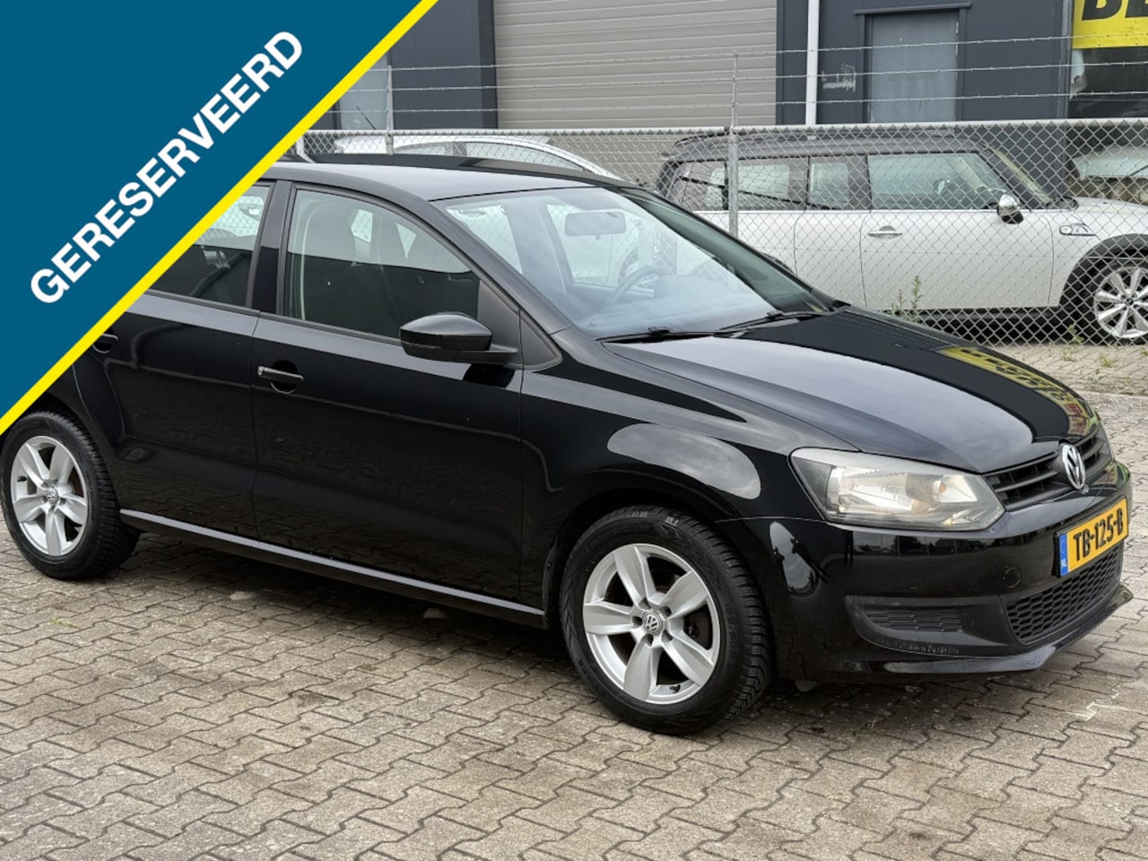 Volkswagen Polo - 1.2 AIRCO NAVI SPORTVELGEN 5-DEURS - AutoWereld.nl