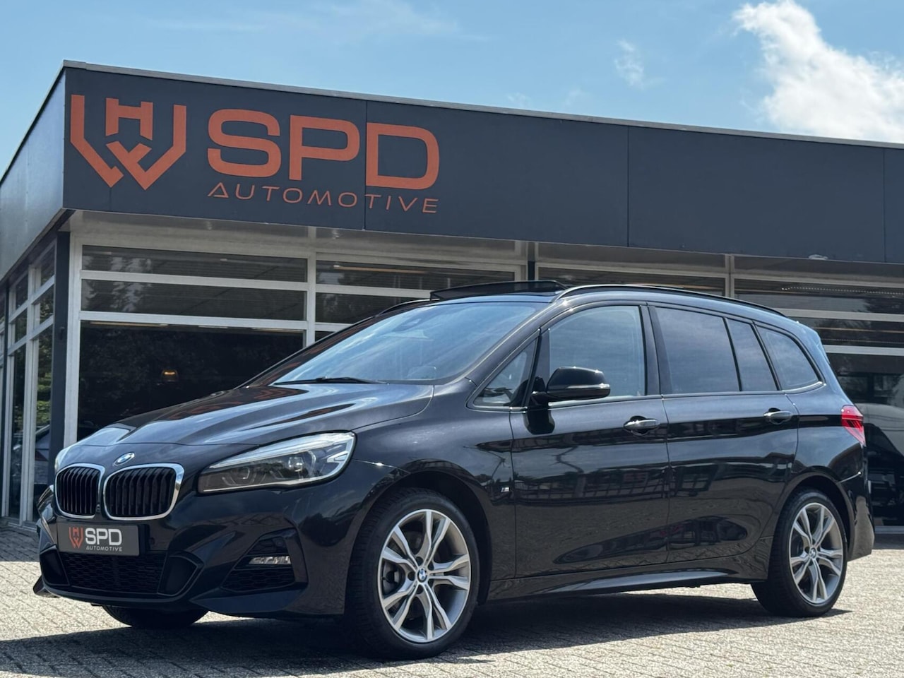 BMW 2-serie Gran Tourer - 220i 7p|M-sport|Pano|H&K|Carplay|LED - AutoWereld.nl