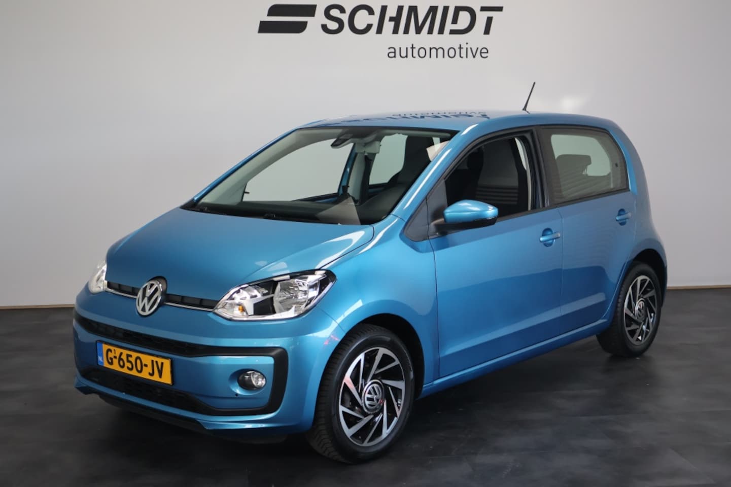 Volkswagen Up! - 1.0 BMT high up! | Airco | Cruise Control | Bluetooth - AutoWereld.nl