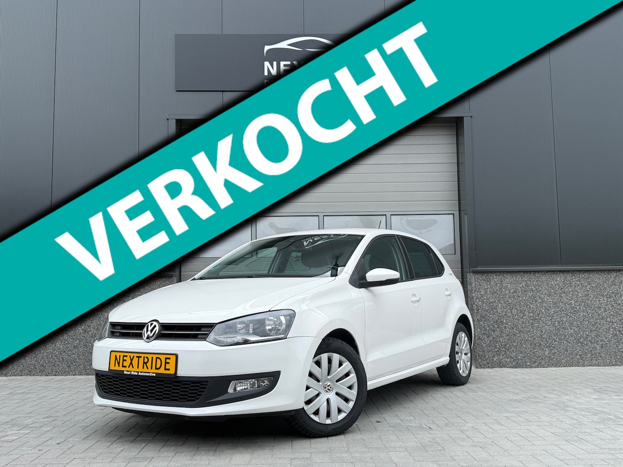 Volkswagen Polo - 1.2 TSI Comfortline | Ketting Vervangen | Airco | Cruise Control | Stoelverwarming | APK 0 - AutoWereld.nl