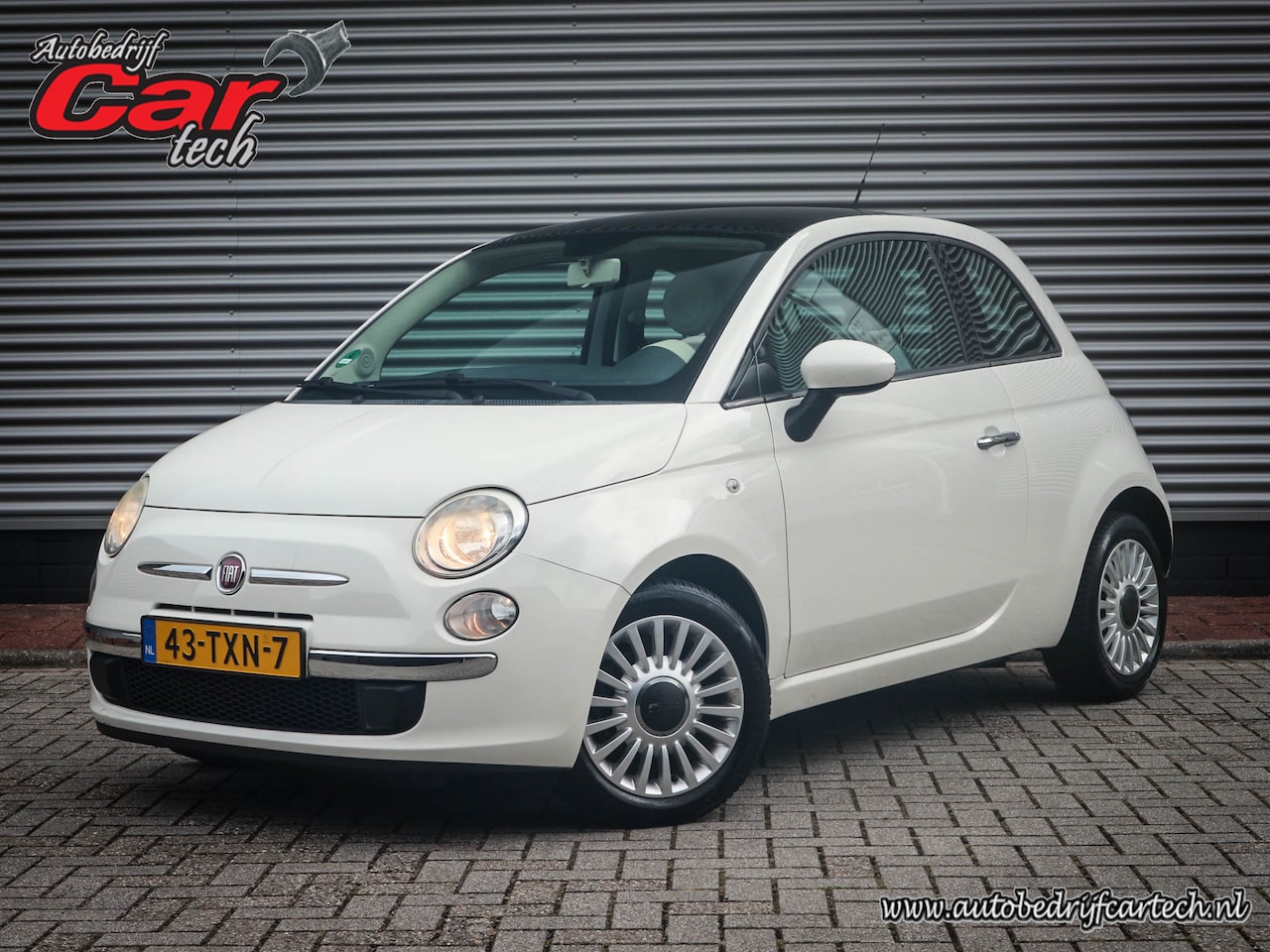 Fiat 500 - 0.9 TwinAir Lounge | Airco | Audio | Panoramdak | Lichtmetaal | Allseason | - AutoWereld.nl
