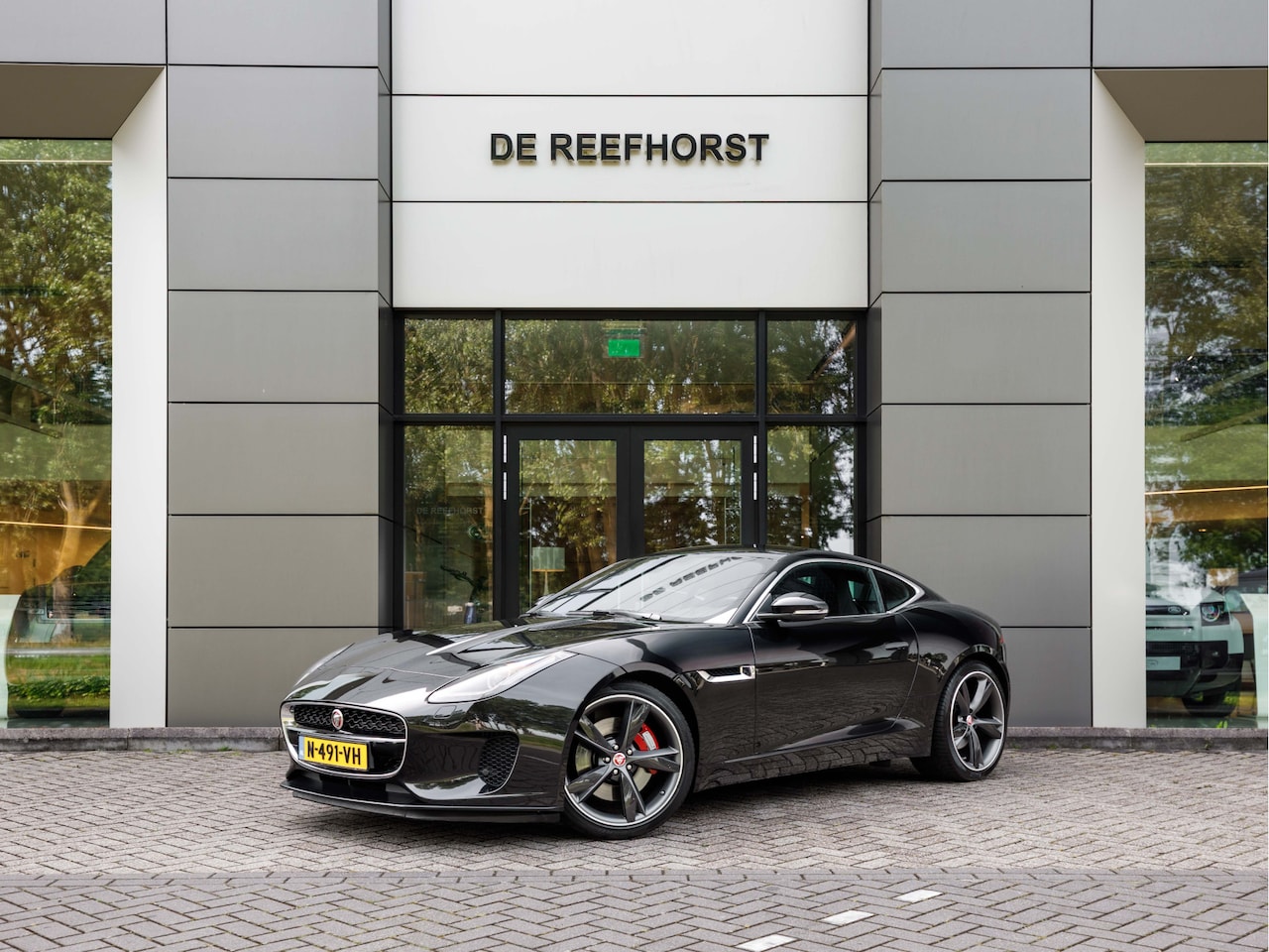 Jaguar F-type - 3.0 V6 RWD | Carbon Rims | Sports Exhaust | Alcantara Seats | 12 maanden garantie - AutoWereld.nl