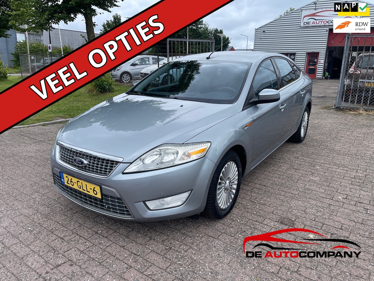 Ford Mondeo - 2.0-16V Titanium 1e Eigenaar Dealer Onderhouden - AutoWereld.nl