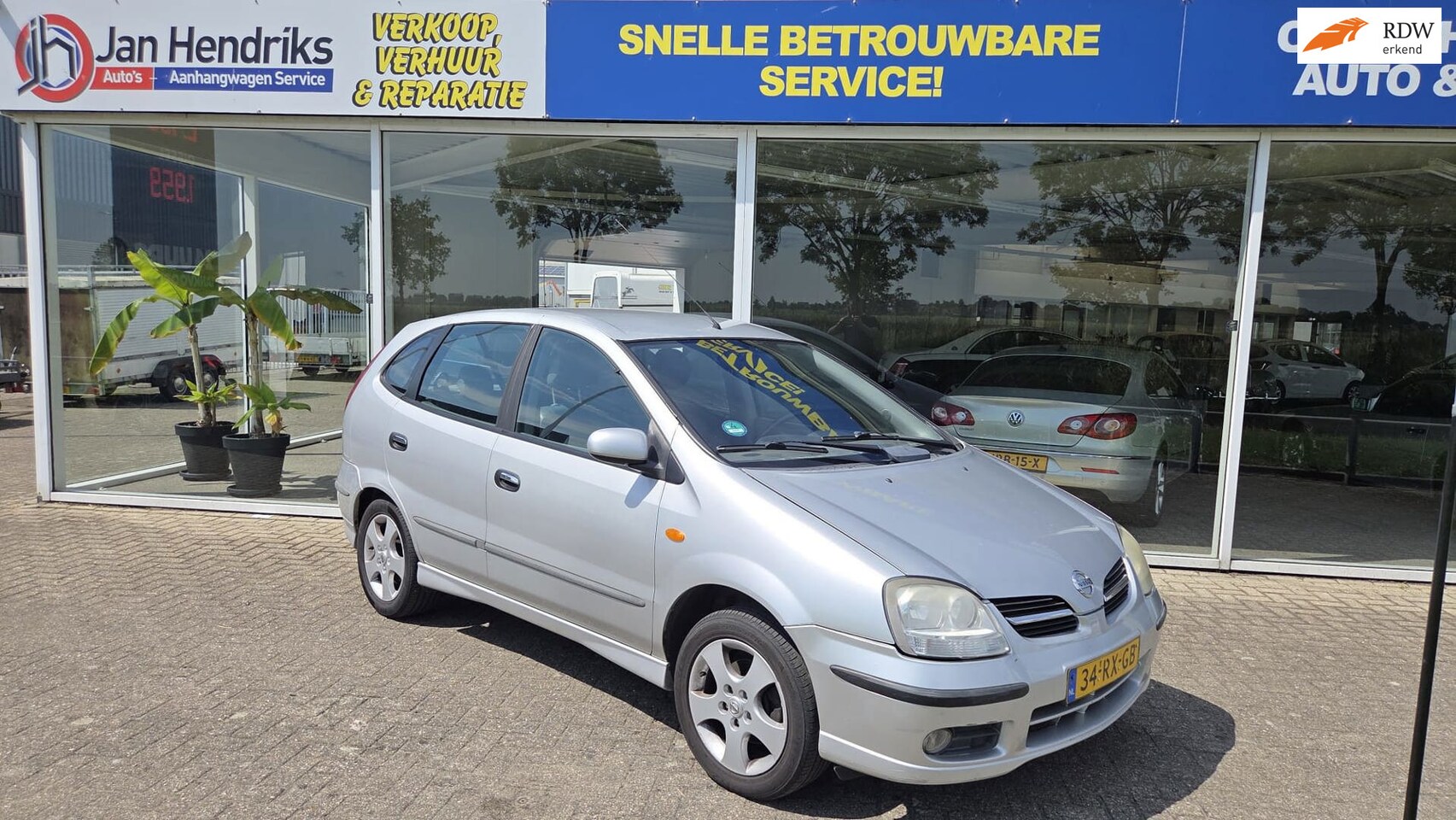 Nissan Almera Tino - 1.8 Tekna 1.8 Tekna - AutoWereld.nl