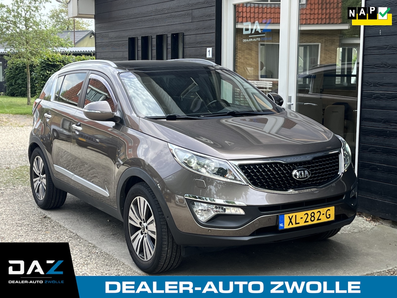 Kia Sportage - 2.0 ExecutiveLine Aut/Ecc/Leer/Navi/Pano - AutoWereld.nl