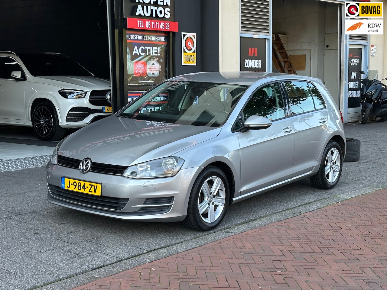 Volkswagen Golf - 1.2 TSI Trendline Navi Clima PDC Stoelverwarming - AutoWereld.nl