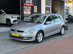 Volkswagen Golf - 1.2 TSI Trendline Navi Clima PDC Stoelverwarming
