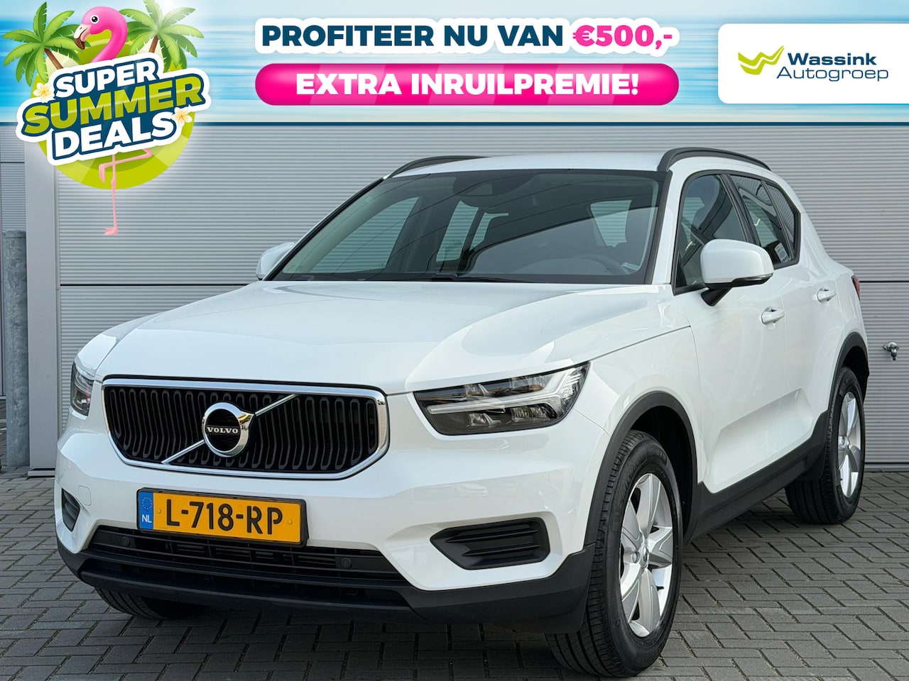 Volvo XC40 - T2 129pk Momentum Core Automaat | SUMMER DEALS | Climate control | Navigatie | Lm-velgen | - AutoWereld.nl