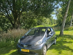 Toyota Aygo - 1.0-12V
