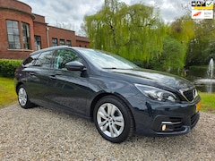 Peugeot 308 SW - 1.2 PureTech Blue Lease Executive