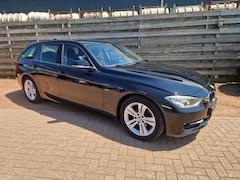 BMW 3-serie Touring - 316i Executive Sport Automaat