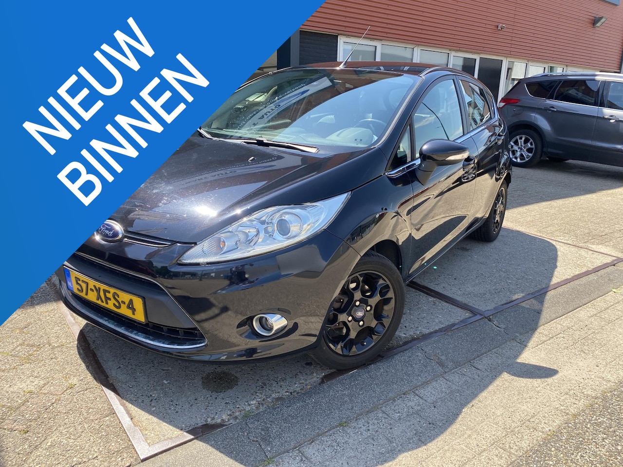 Ford Fiesta - 1.25 Titanium X - Pack | 5 Deurs | Bluetooth | Climate Controle | Cruise Controle | Radio/ - AutoWereld.nl