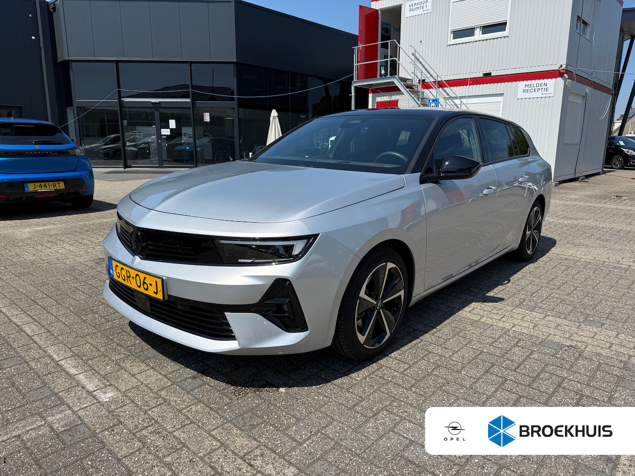 Opel Astra Sports Tourer - 1.2 Turbo Hybrid GS | Navi | Stoel en stuur verw. | Camera | Keyless | PDC V+A | DAB | - AutoWereld.nl