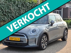 MINI John Cooper Works - F55 LCI One New model Camera Apple CarPlay Cruise LED RIJKLAAR 1.5 One