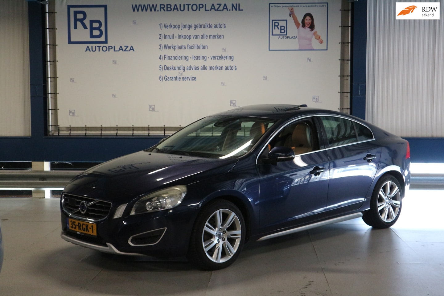 Volvo S60 - 2.0T Summum / Automaat / Schuifdak / Leer / Memory / VOL ! ! - AutoWereld.nl