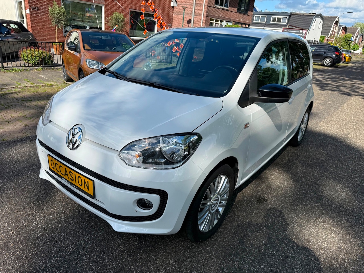 Volkswagen Up! - 1.0 high up! BlueMotion 1.0 high up! BlueMotion - AutoWereld.nl