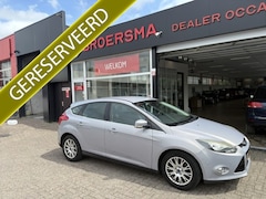 Ford Focus - 1.6 EcoBoost Titanium 3 EIGENAAR * DEALERONDERHOUDEN * NW APK * NETTE FOCUS