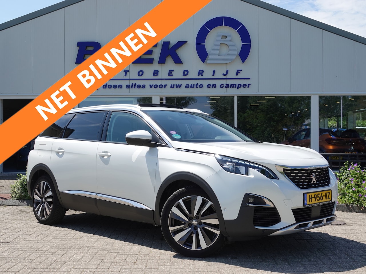 Peugeot 5008 - 1.2 PT Allure AUT. 130PK 7-PERS | PANO | H-LEER | ADAPT. CRUISE | MEMORY - AutoWereld.nl