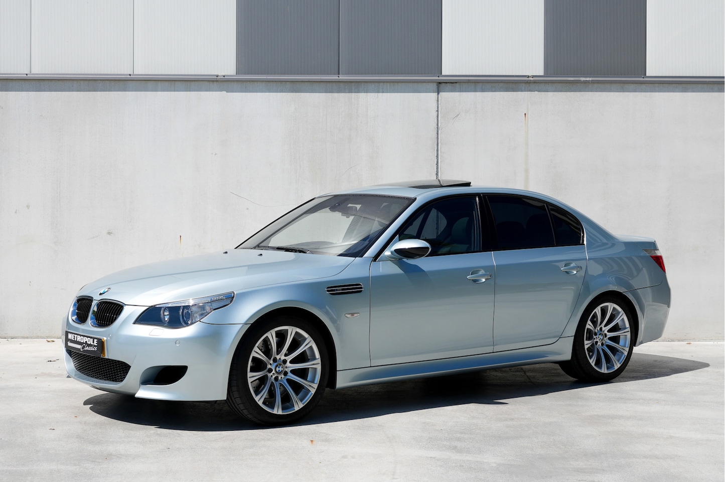 BMW M5 - E60 M1210 - AutoWereld.nl