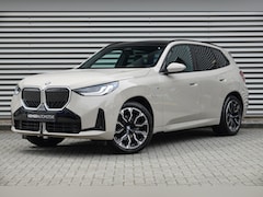 BMW X3 - 30e xDrive M-Sport | Panodak | Trekhaak | Memory | Driving Assistant | Iconic Glow |