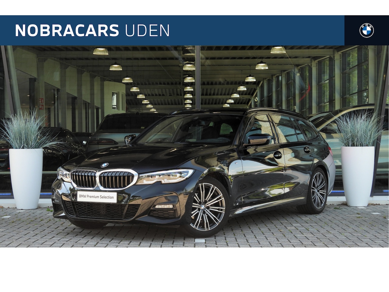 BMW 3-serie Touring - 318i Executive M Sport Automaat / Trekhaak / Sportstoelen / Achteruitrijcamera / LED / M S - AutoWereld.nl