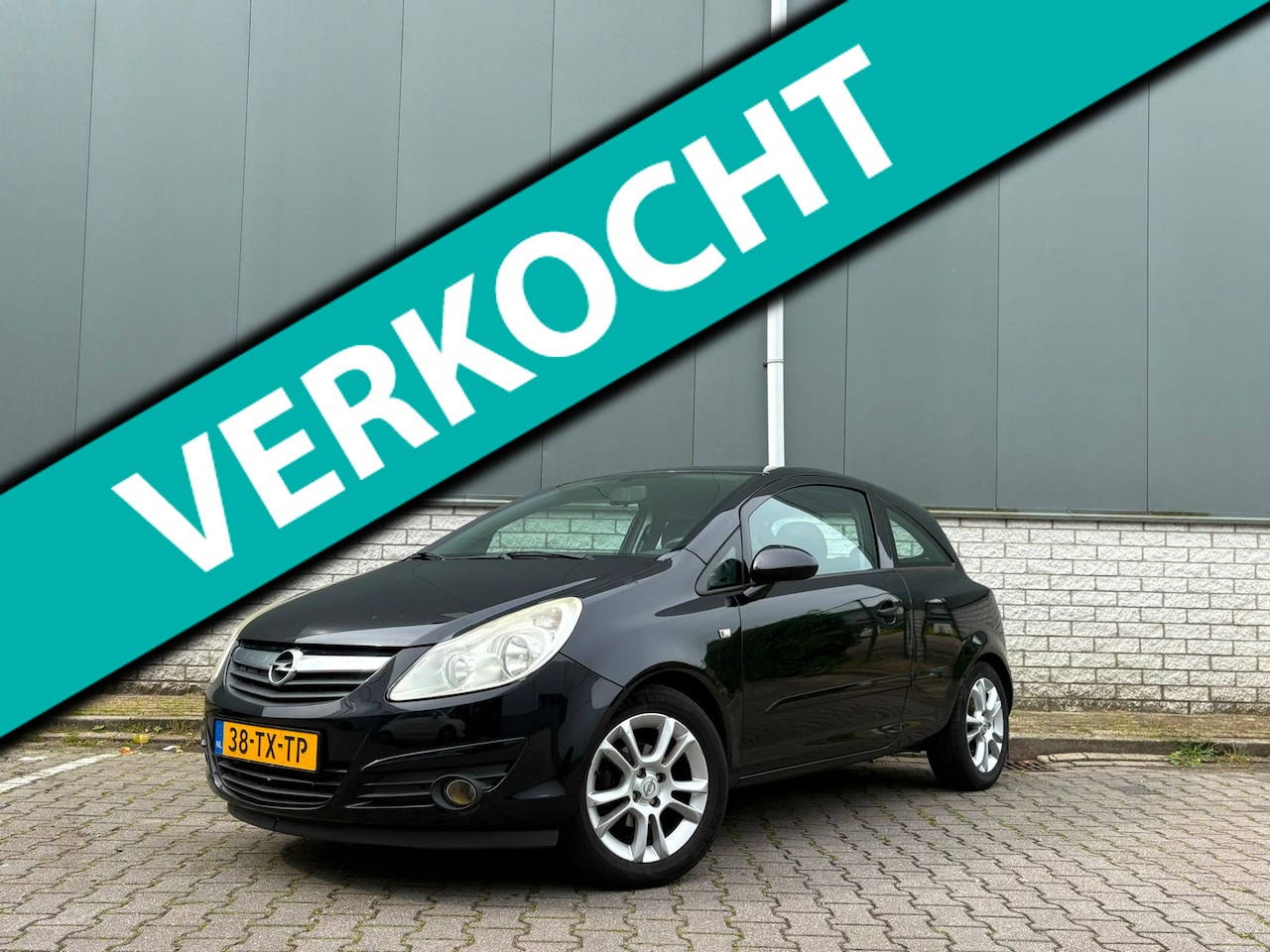 Opel Corsa - 1.4-16V Sport-NWE APK+Beurt - AutoWereld.nl