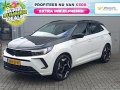 Opel Grandland - 1.6T Hybrid4 300pk 4x4 Automaat GSE | SUMMER DEALS | Climate control | Navigatie | AGR sto