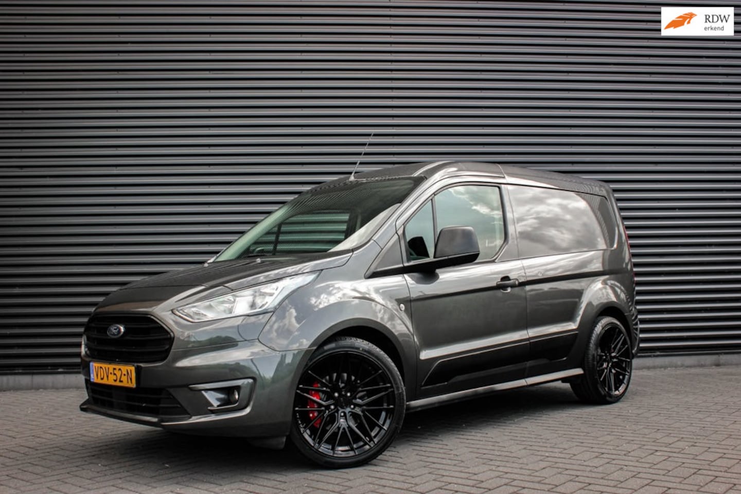 Ford Transit Connect - L1|MARGE|LAGE KM STAND| BLUETOOTH| HOUTEN VLOER| GEEN BTW - AutoWereld.nl