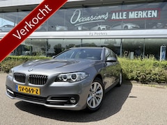 BMW 5-serie Touring - 520i High Executive Airco - Parkeersensoren - Navigatiesysteem - Trekhaak - Cruise control