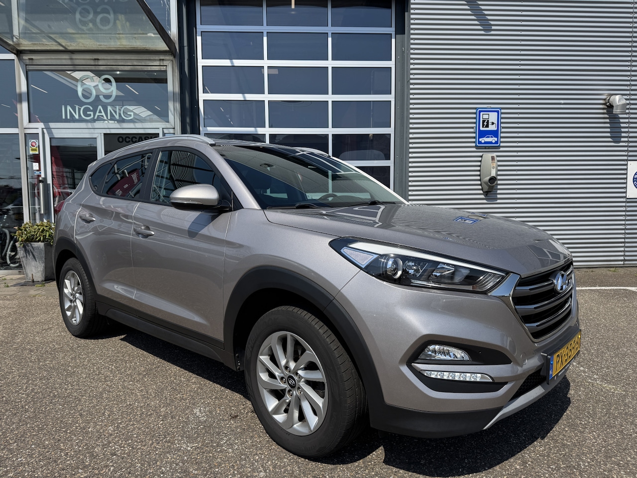 Hyundai Tucson - 1.6 GDi i-Motion Trekhaak (max. 1.400kg) - AutoWereld.nl