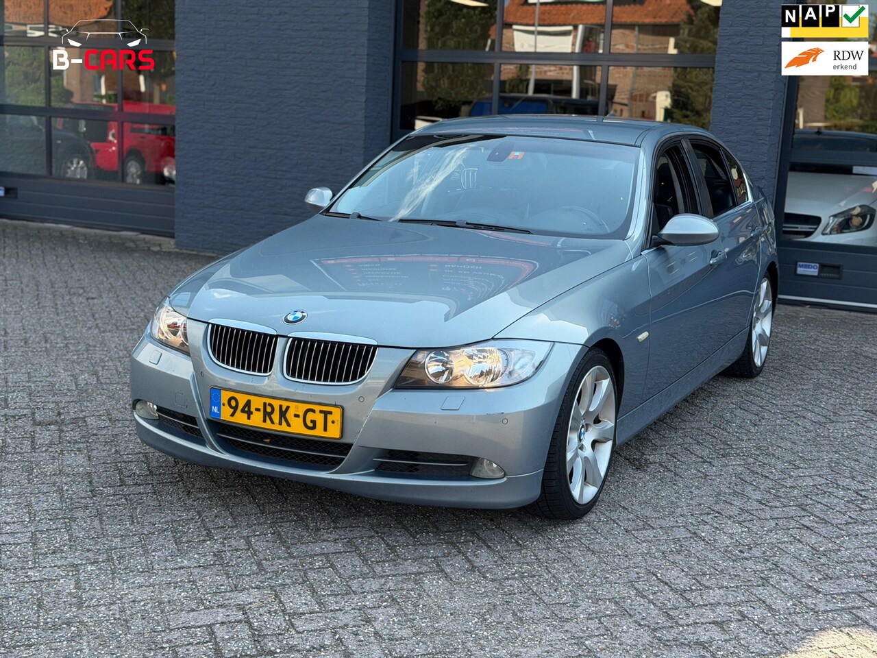BMW 3-serie - 330i Dynamic Executive Leer|Trekhaak|Nap|Navi - AutoWereld.nl