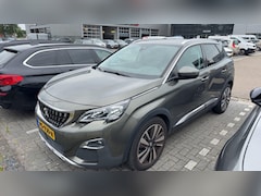 Peugeot 3008 - 1.2 PureTech Première