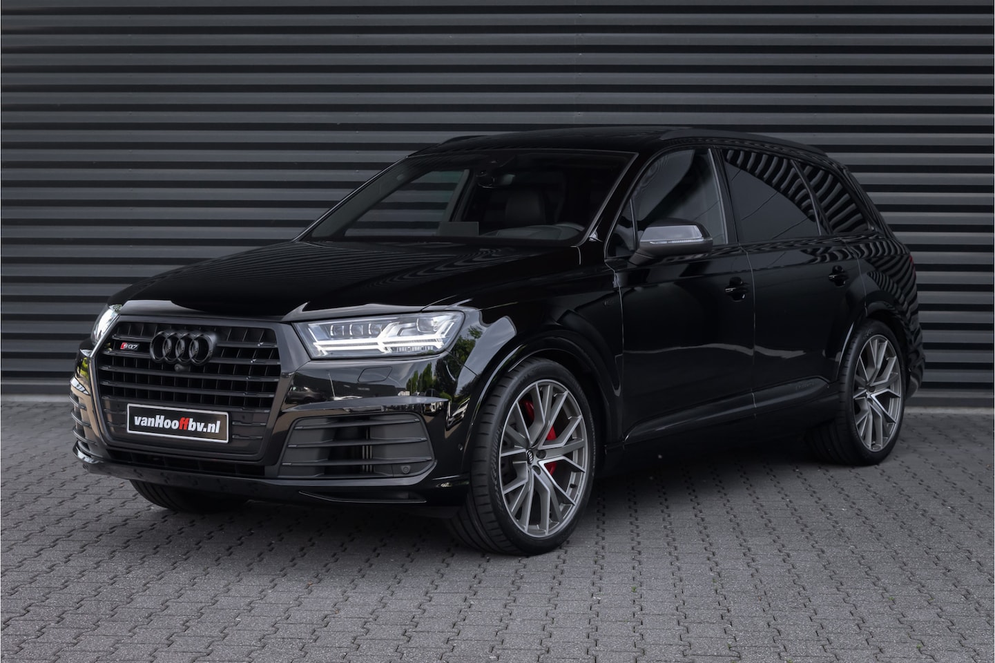 Audi Q7 SQ7 - 4.0 TDI quattro Nachtzicht - Standkachel - 22 inch - AutoWereld.nl