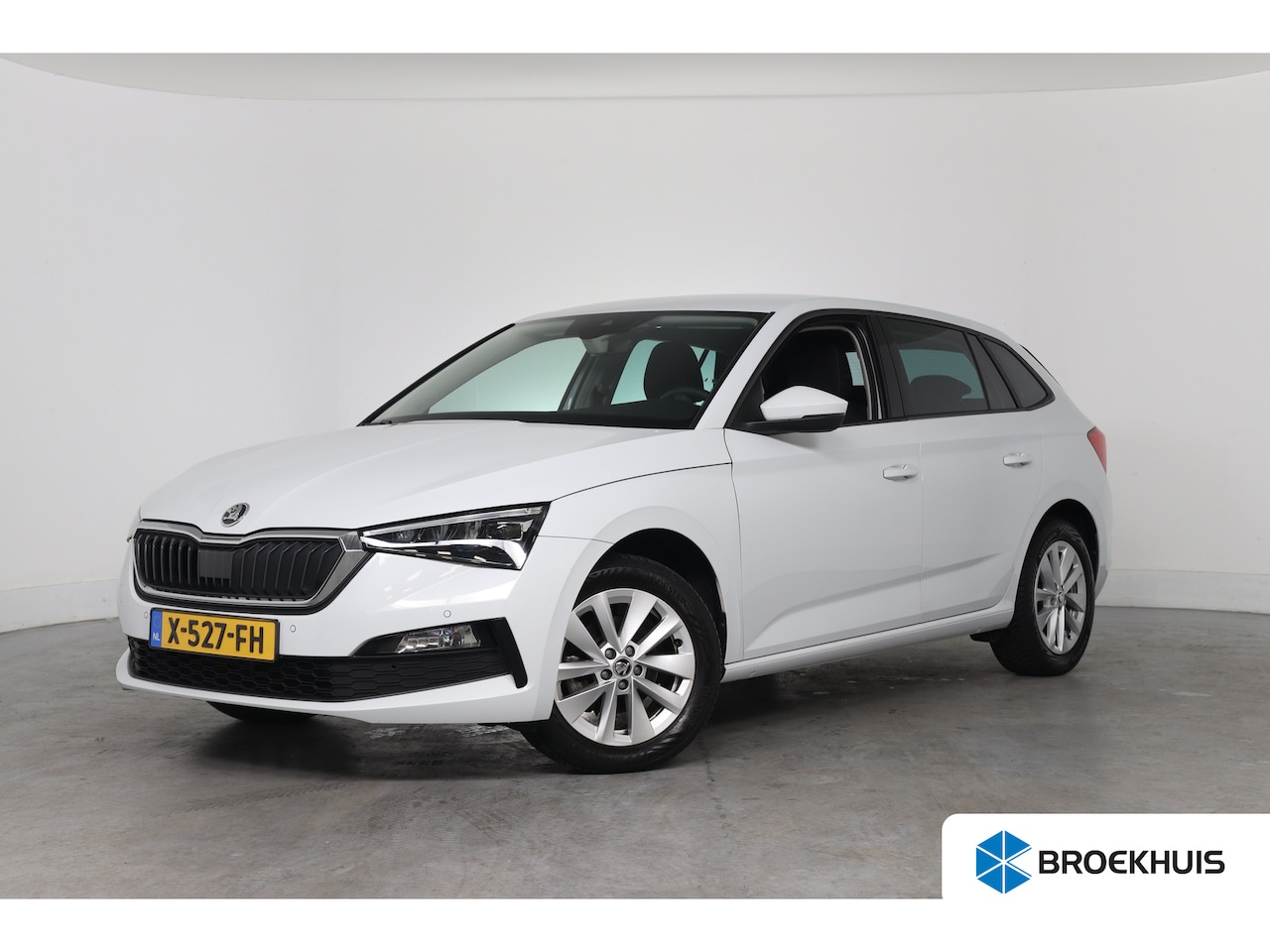 Skoda Scala - 1.0 TSI Business Edition Automaat | Stoelverwarming | Navigatie | Parkeersensoren Voor & A - AutoWereld.nl